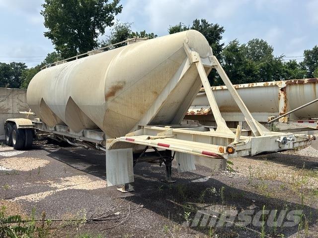 Fruehauf  Övriga släp