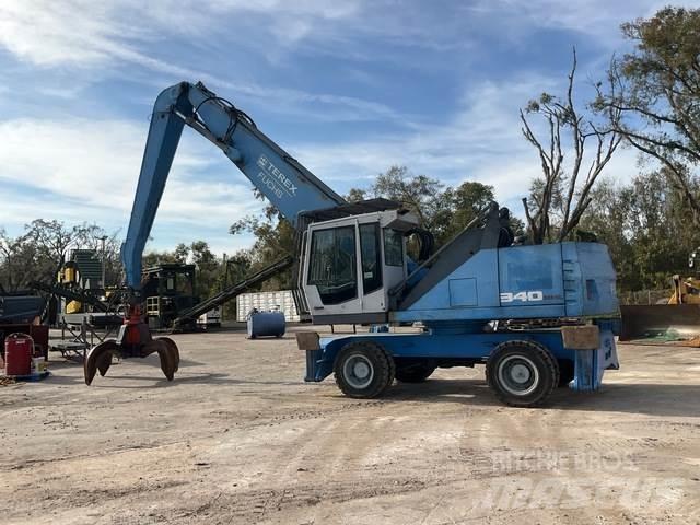 Fuchs MHL340 Avfalls / industri hantering