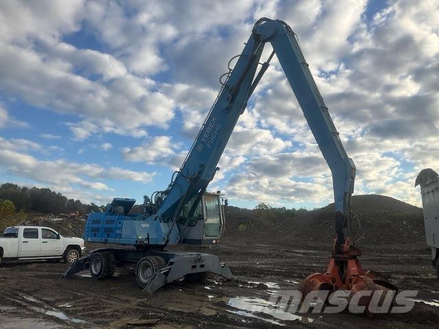 Fuchs MHL340 Avfalls / industri hantering