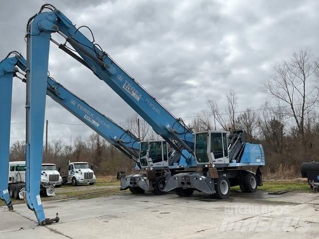 Fuchs MHL360 Avfalls / industri hantering