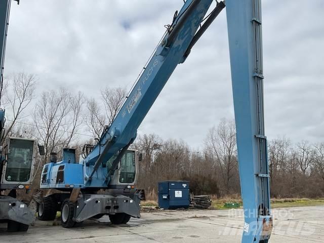 Fuchs MHL360 Avfalls / industri hantering