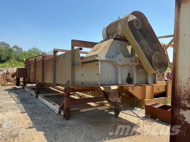 Gator PLS-3630 Entreprenad - Övrigt