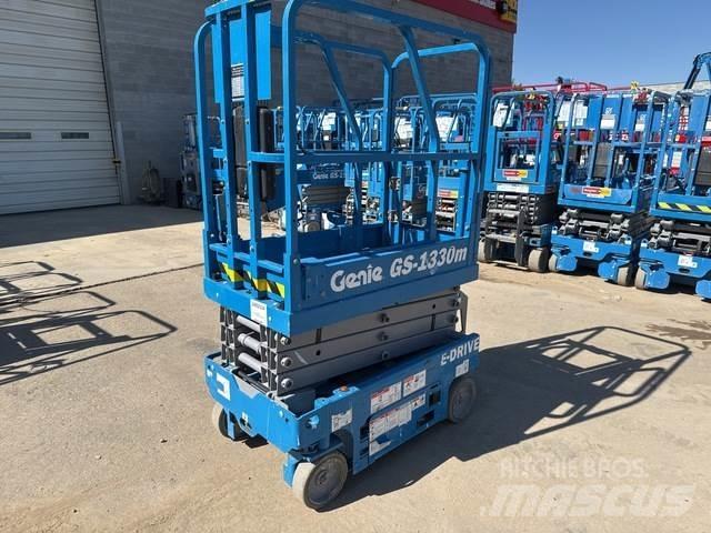 Genie GS-1330M Saxliftar