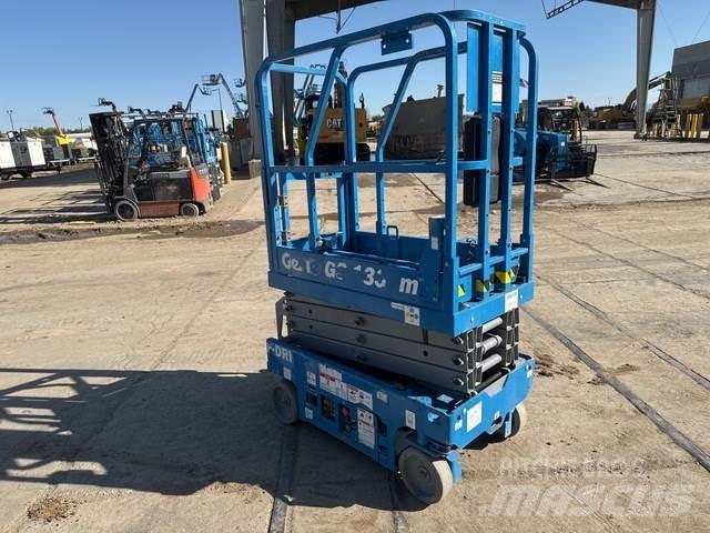 Genie GS-1330M Saxliftar