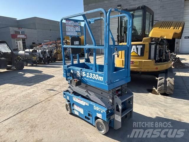 Genie GS-1330M Saxliftar