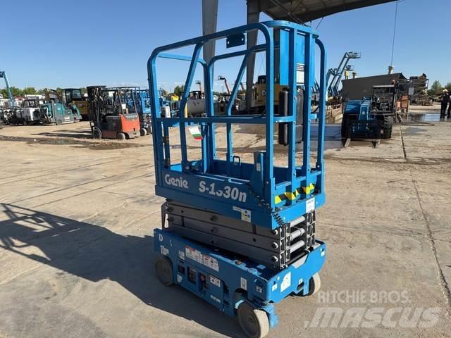 Genie GS-1330M Saxliftar