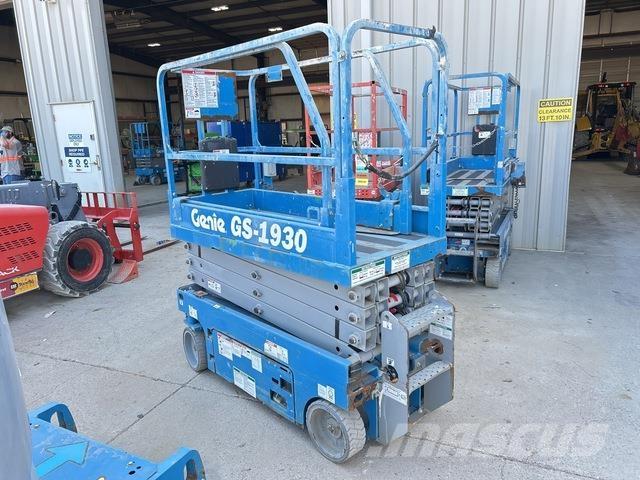 Genie GS-1930 Saxliftar