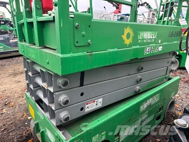 Genie GS-1930 Saxliftar