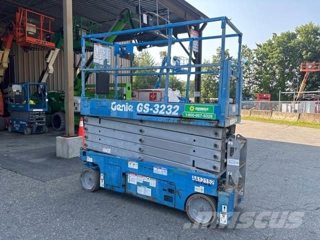 Genie GS-3232 Saxliftar