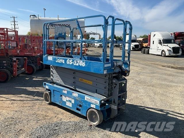 Genie GS-3246 Saxliftar