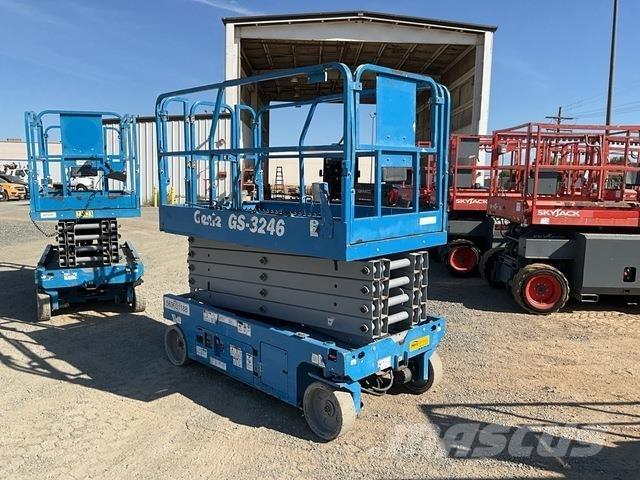 Genie GS-3246 Saxliftar