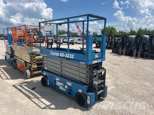 Genie GS3232 Saxliftar
