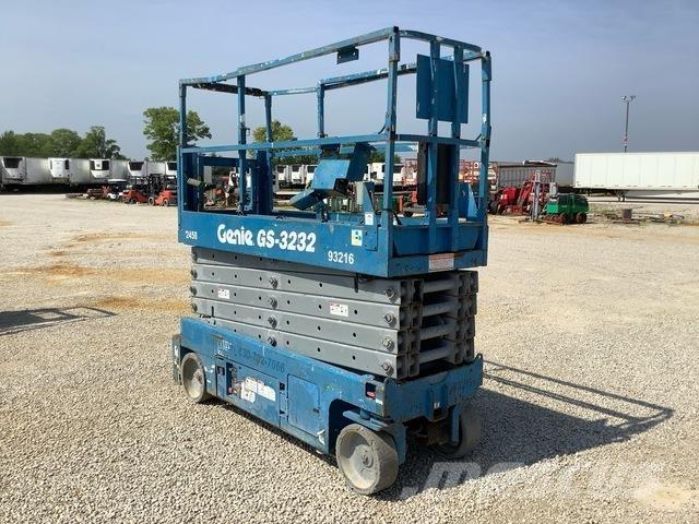 Genie GS3232 Saxliftar