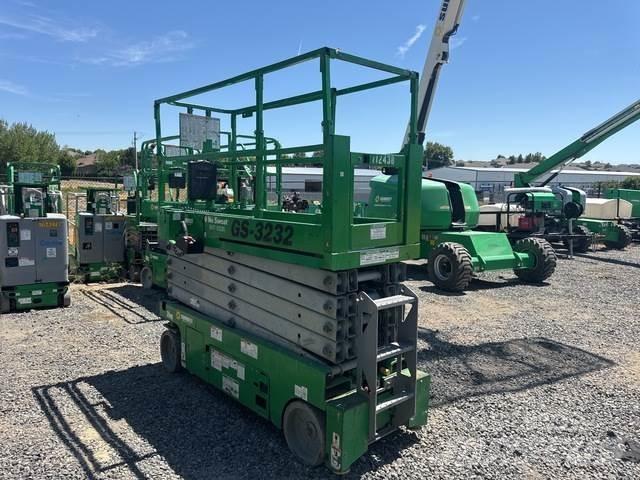 Genie GS3232 Saxliftar