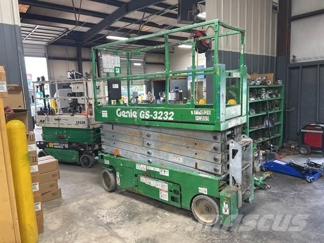 Genie GS3232 Saxliftar