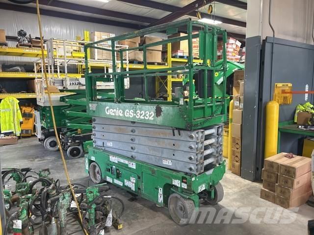 Genie GS3232 Saxliftar