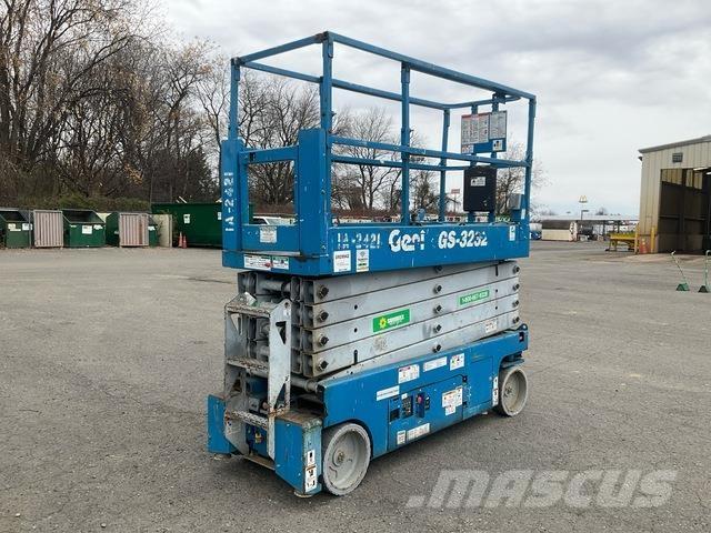 Genie GS3232 Saxliftar