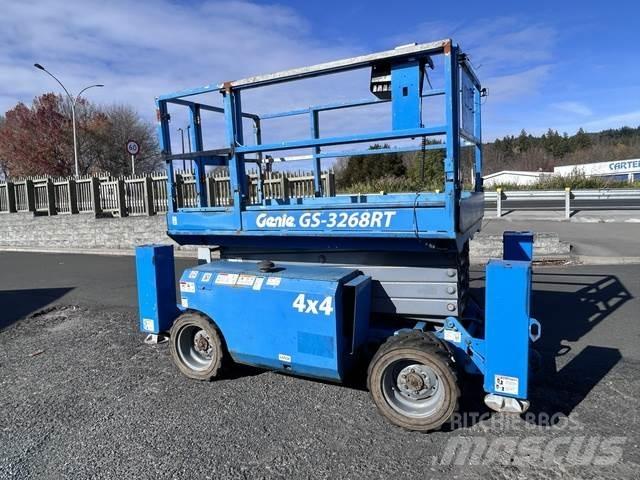 Genie GS3268RT Saxliftar