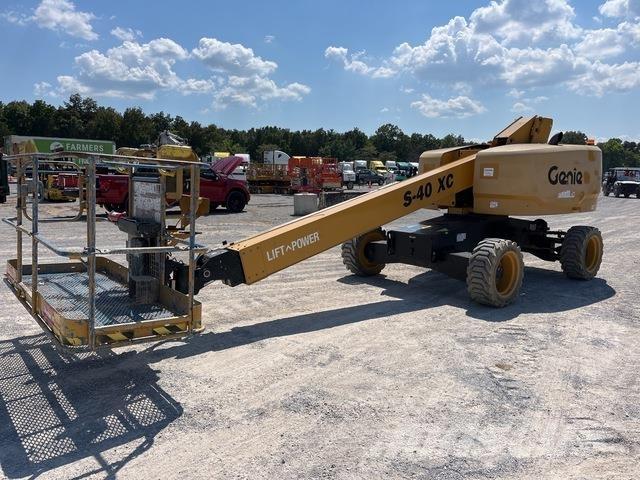 Genie S-40XC Teleskop bomliftar