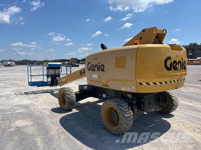 Genie S-40XC Teleskop bomliftar