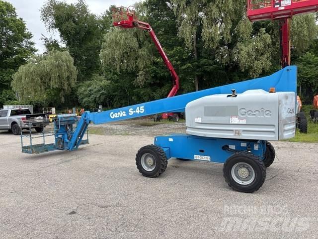 Genie S-45 Entreprenad - Övrigt