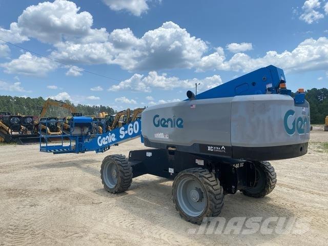 Genie S-60XC Teleskop bomliftar