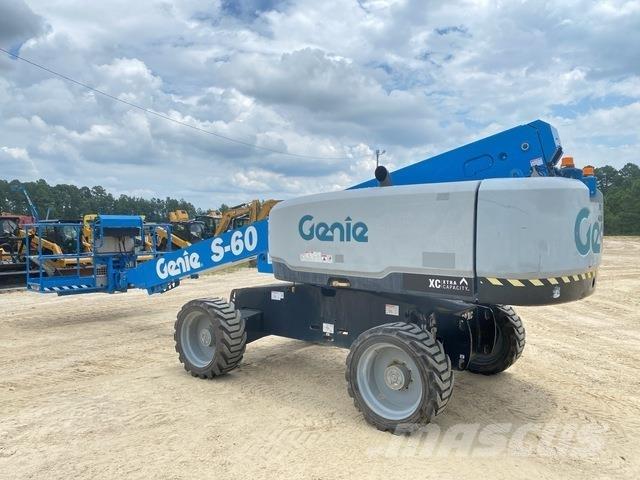 Genie S-60XC Teleskop bomliftar