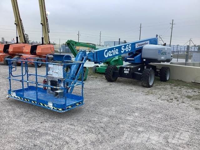 Genie S-65 Teleskop bomliftar
