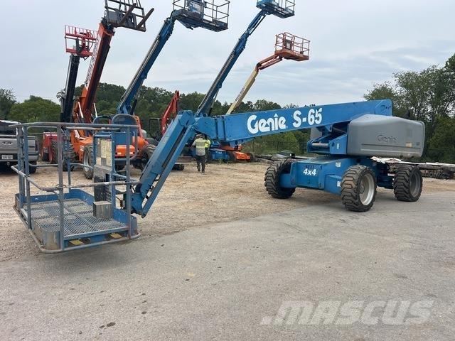 Genie S-65 Teleskop bomliftar