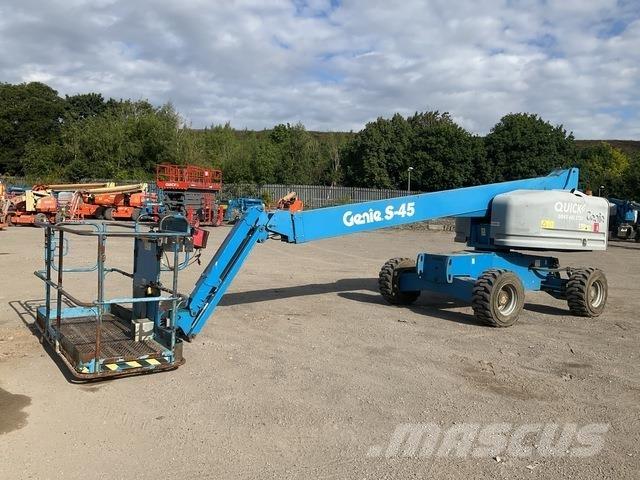 Genie S45 Teleskop bomliftar