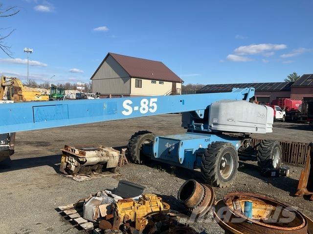 Genie S85 Teleskop bomliftar