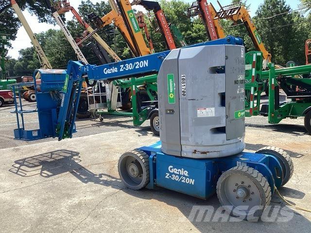 Genie Z-30/20N Bomliftar