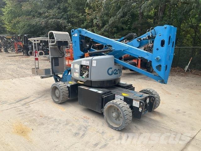 Genie Z-33/18 Bomliftar