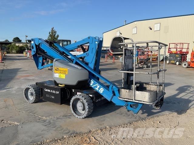 Genie Z-33/18 Bomliftar