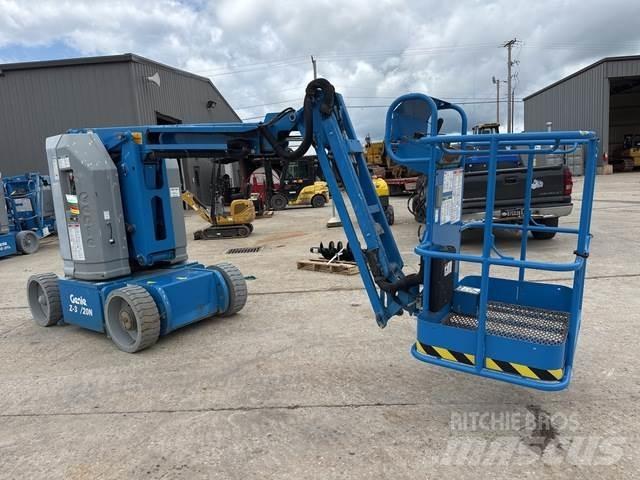 Genie Z30/20N Bomliftar