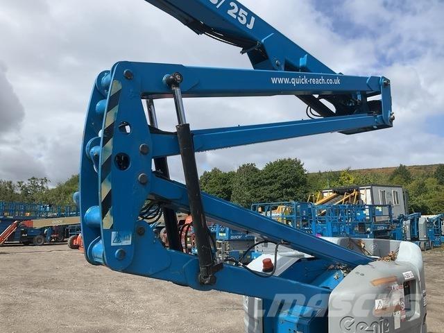 Genie Z45/25J Bomliftar