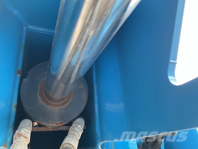Genie Z45XC Bomliftar