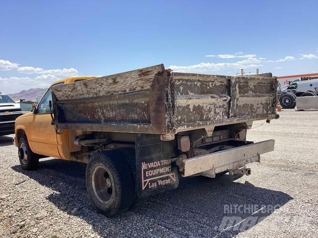 GMC C3500 Tippbilar