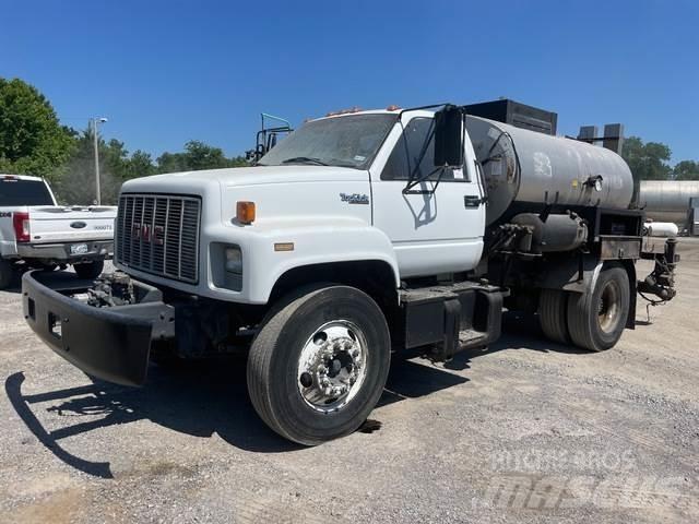 GMC C6500 Cementbil