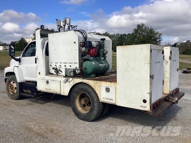 GMC C6500 Tankbilar