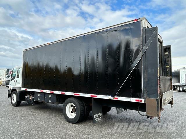 GMC T-Series Skåpbilar