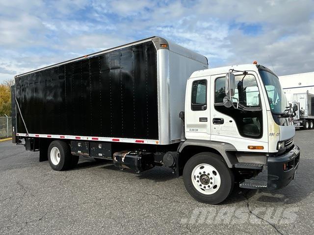 GMC T-Series Skåpbilar