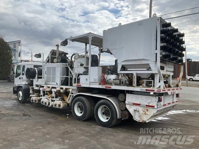 GMC T8500 Plogbilar