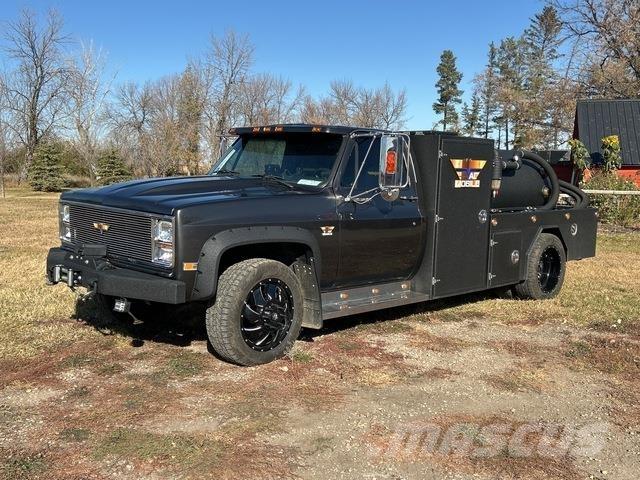 GMC V3500 Slamsugningsbil