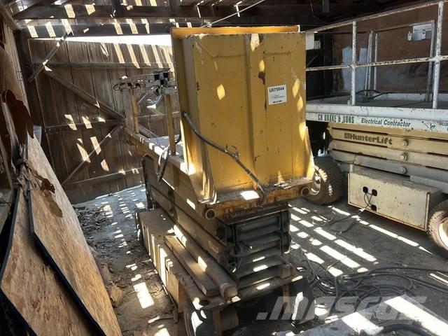 Grove SM3184XT Saxliftar