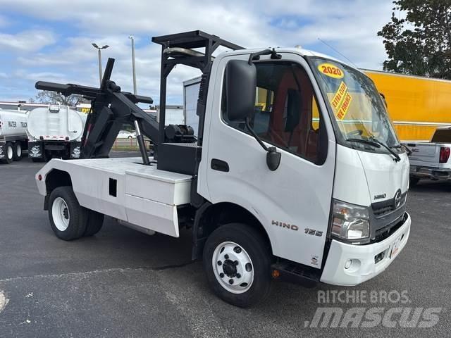 Hino 155 Bärgningsbilar