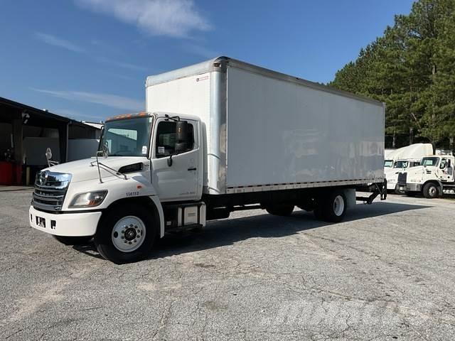Hino 268 Skåpbilar