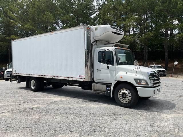 Hino 338 Skåpbilar Kyl/Frys/Värme