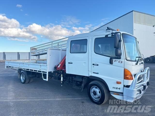 Hino FD1124 Entreprenad - Övrigt