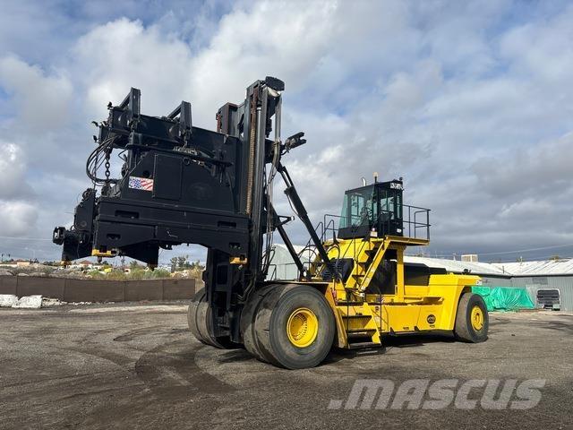 Hoist  Teleskopbomtruckar (Sträckstaplare)